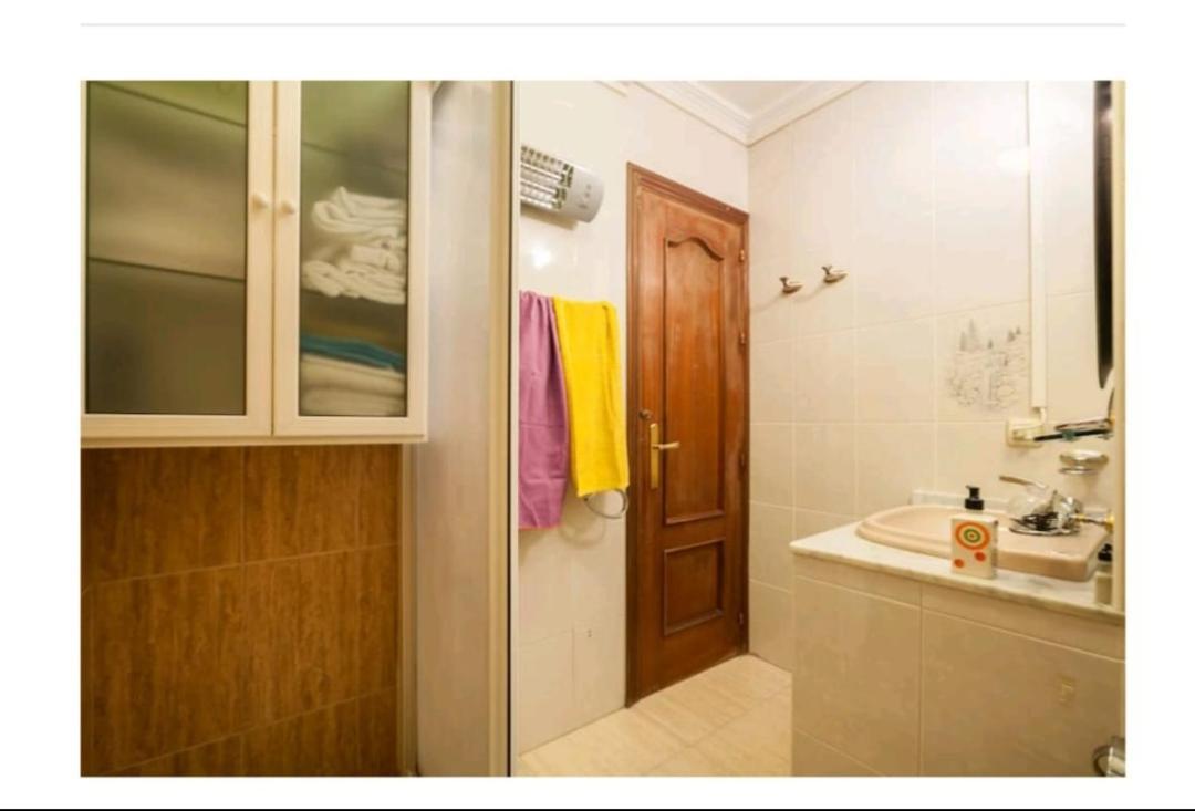 Piso Con Buena Red Wiffi Fibra Optica Alquiler De Habitaciones إشبيلية المظهر الخارجي الصورة